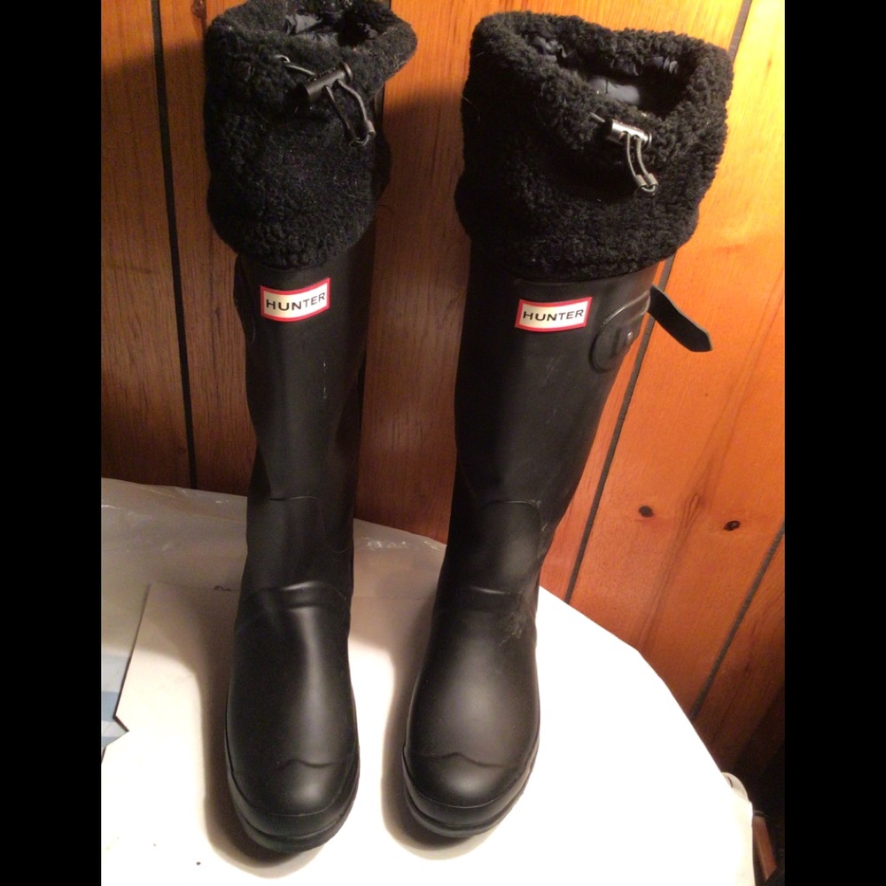 Hunter boots with real sheep skin at the top